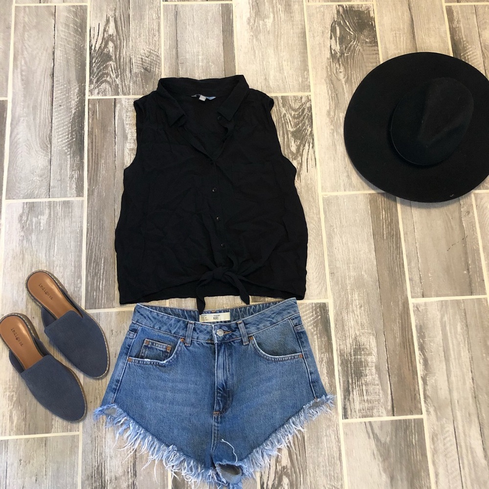 Black tank
